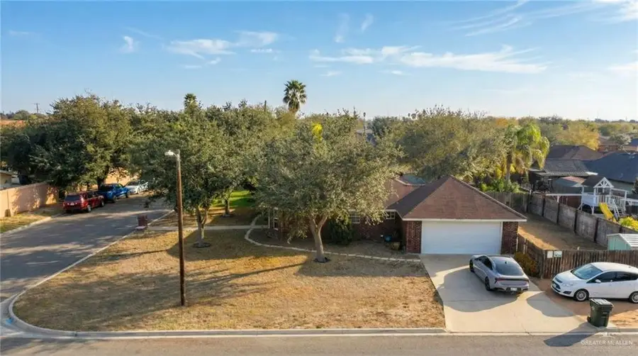 4000 Dalia Street, Mission, TX 78573 - Image #3