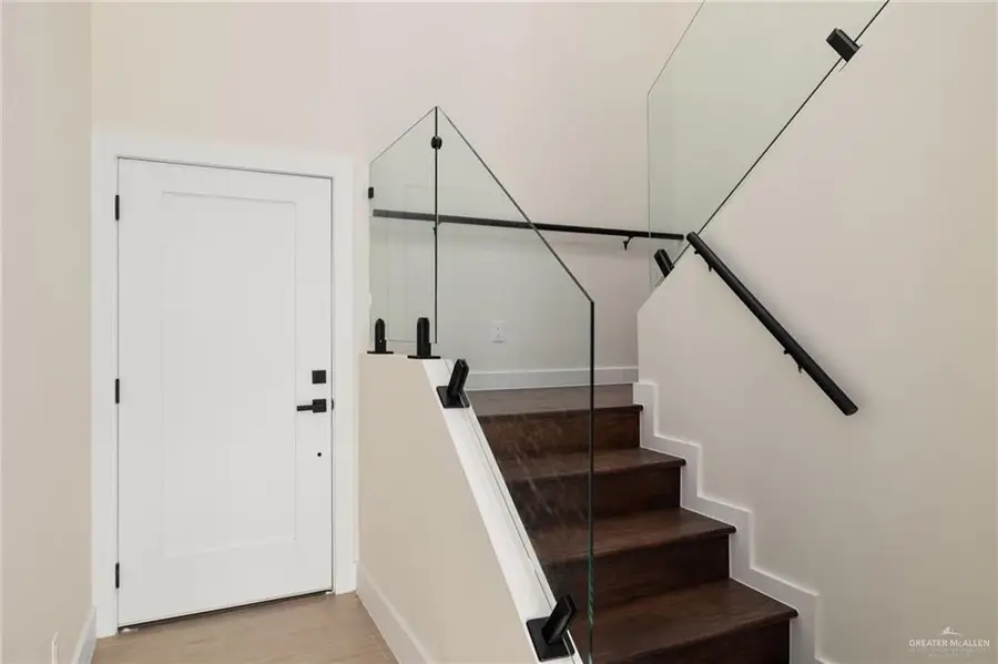 3525 S K Center Street, McAllen, TX 78503 - Image #2