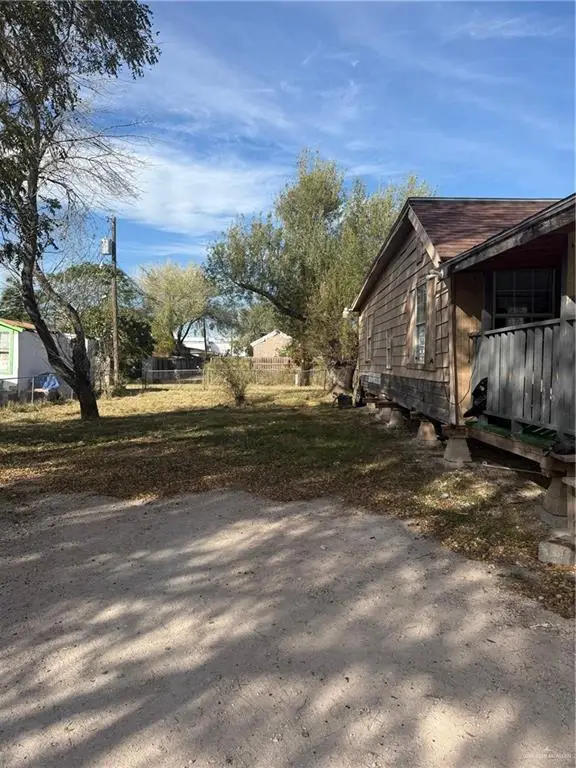 1002 W Duranta Avenue, Alamo, TX 78516 - Image #3