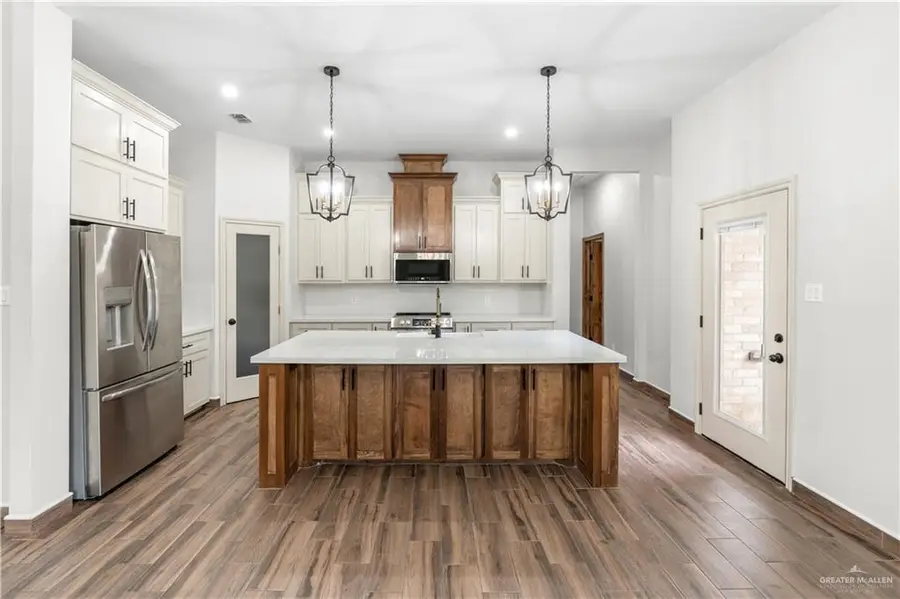 415 W Campeche Avenue, Mission, TX 78573 - Image #3