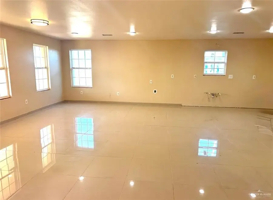 1950 Cr 221, Florence, TX 76527 - Image #2