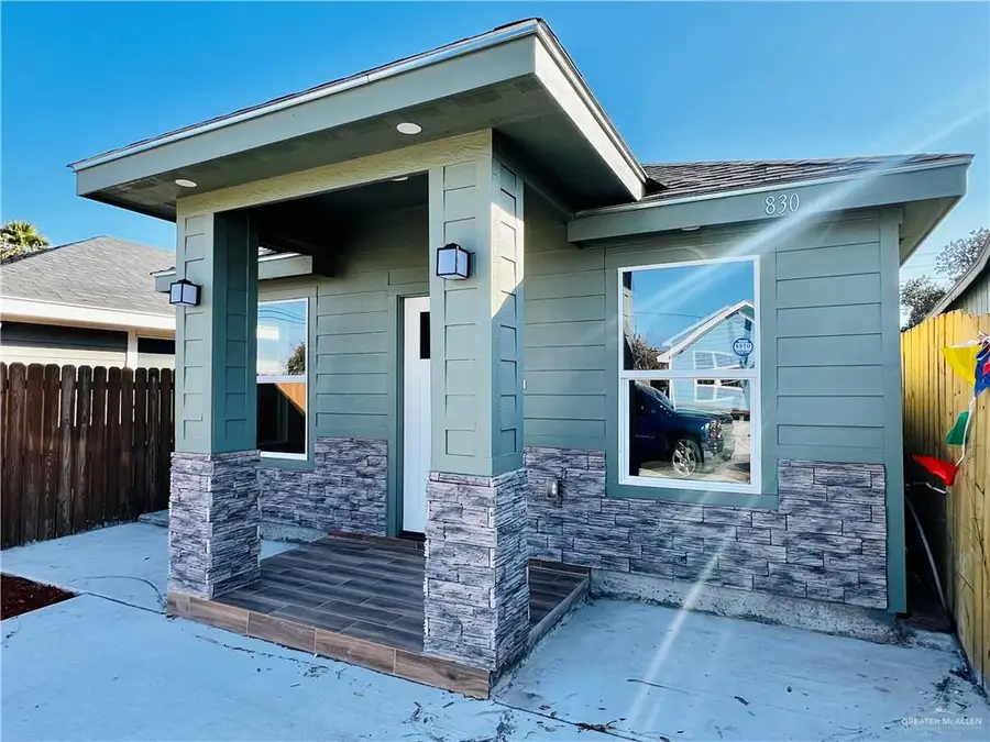 830 N Martinez Avenue, Weslaco, TX 78596 - #2