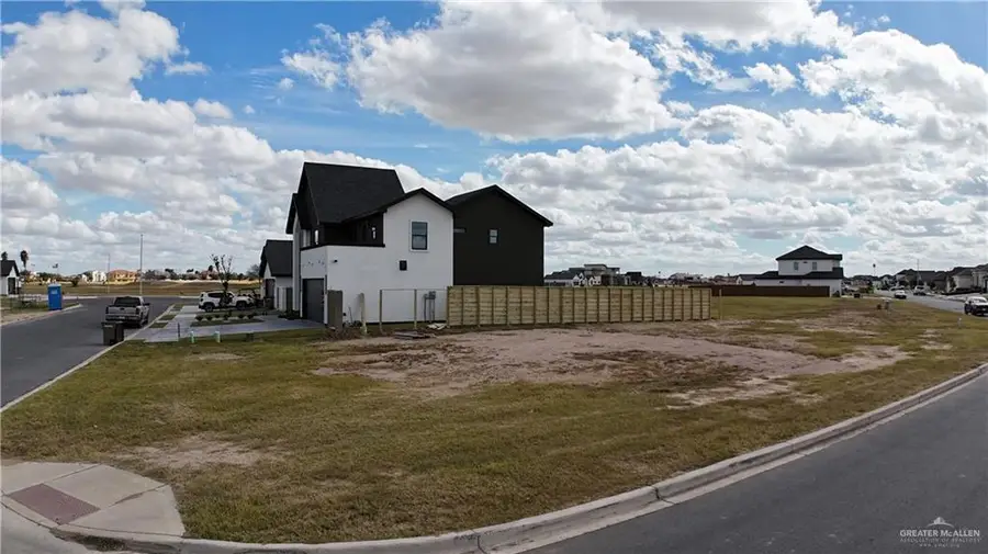 2700 E Versace Drive, Edinburg, TX 78542 - Image #2