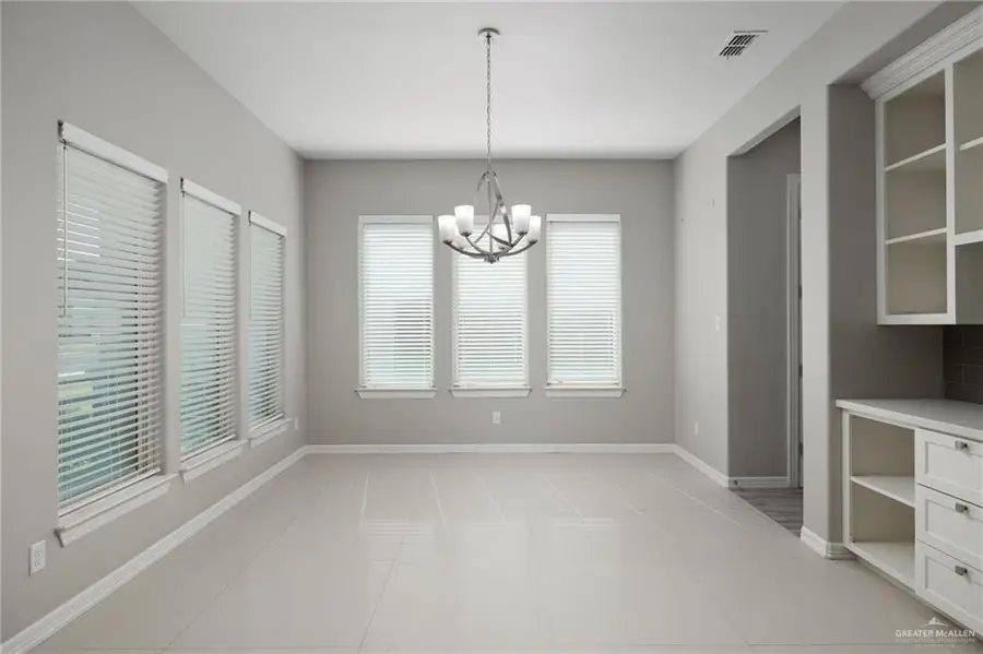 2306 W Holland Avenue, Edinburg, TX 78539 - Image #3