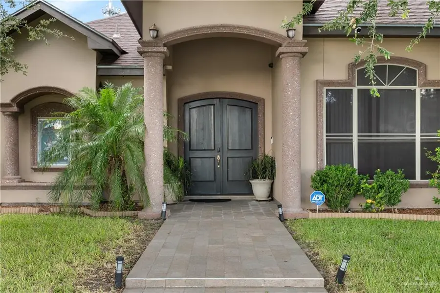 2712 Cornell Avenue, McAllen, TX 78504 - Image #2