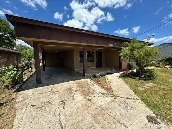 2204 Newport Avenue, McAllen, TX 78501