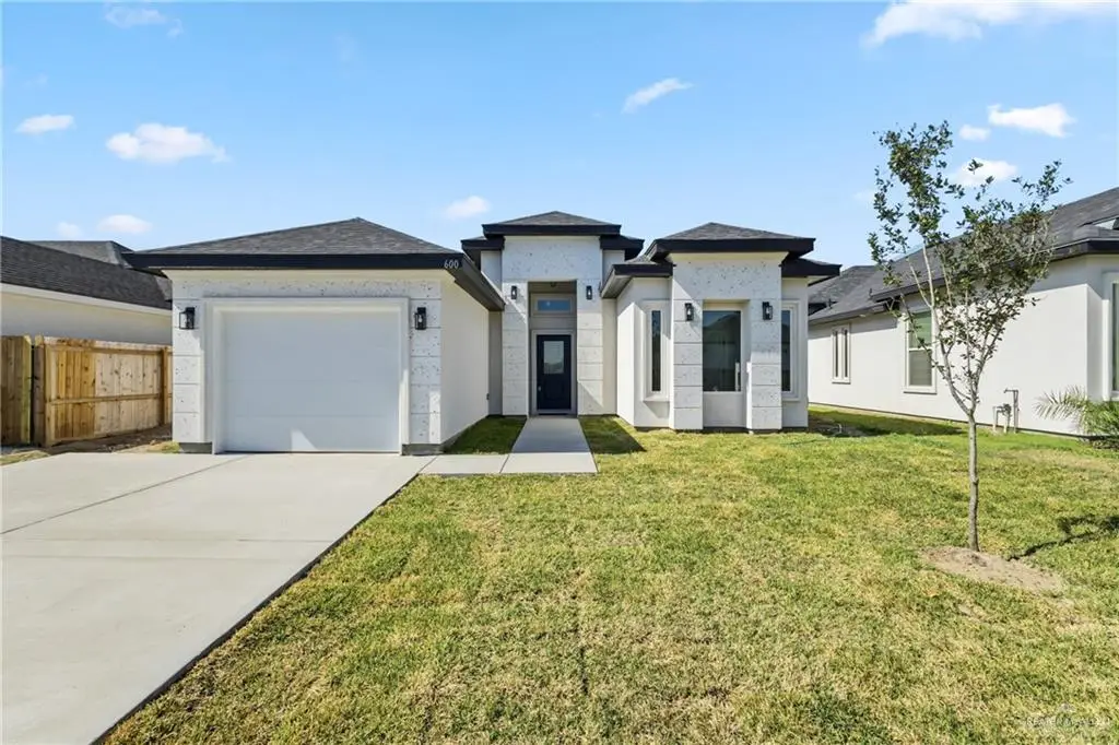 600 S Maryland Street, Mission, TX 78573 - #1