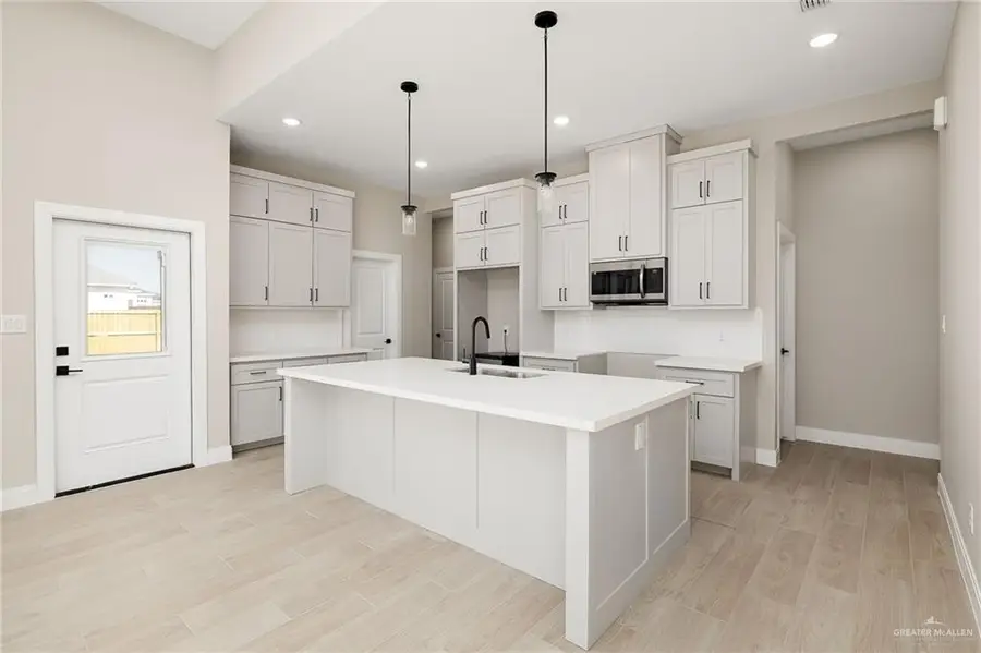 1205 E Acacia Drive, San Juan, TX 78589 - #2