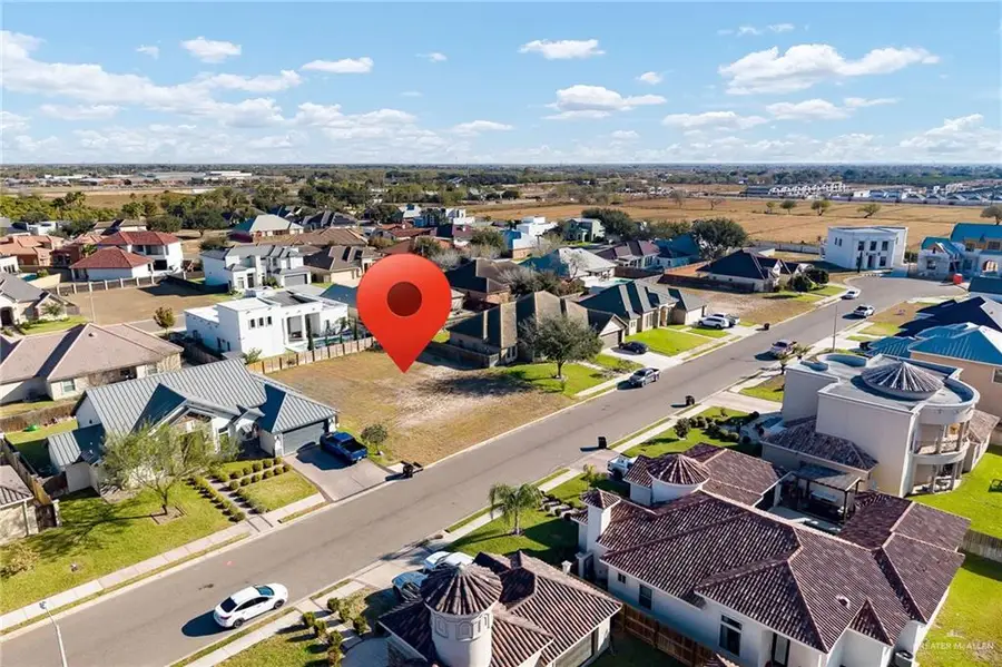 3717 E Roosevelt Avenue, Alton, TX 78573 - #2