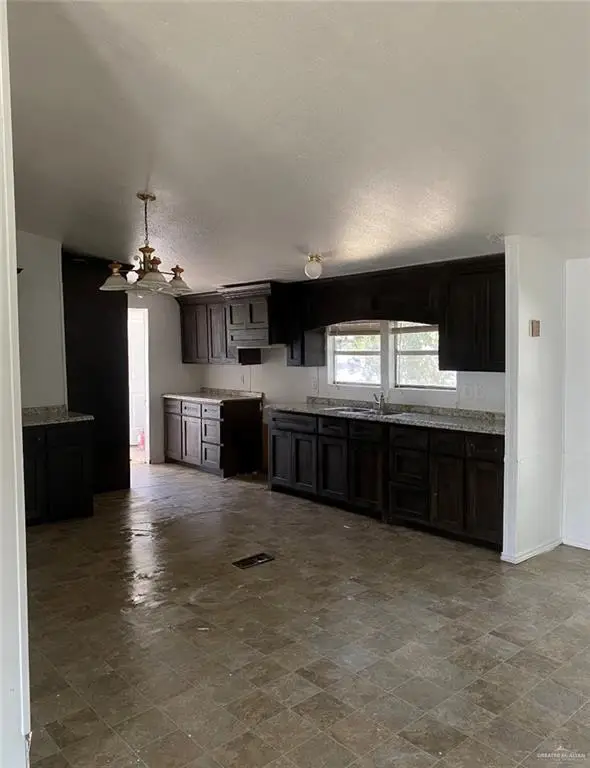 1319 Hooper Avenue, San Juan, TX 78589 - #2