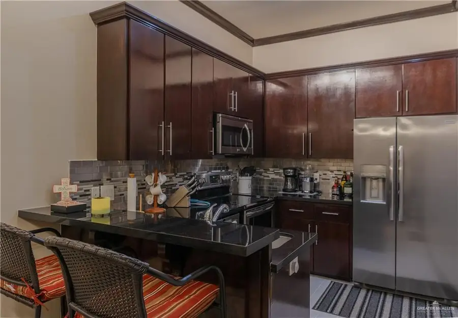 217 Robin Avenue, McAllen, TX 78504 - #3