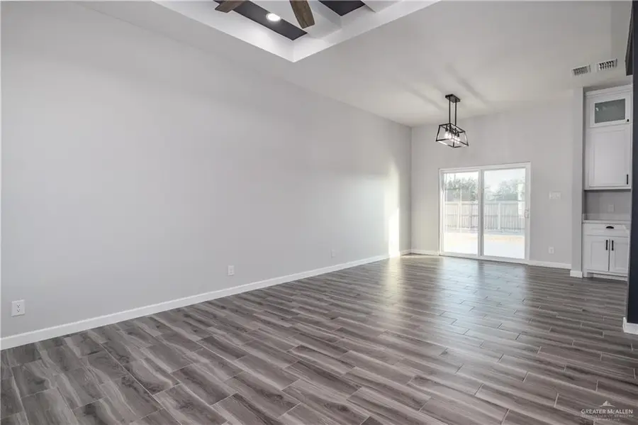 3560 Satelite Street, Edinburg, TX 78542 - Image #2