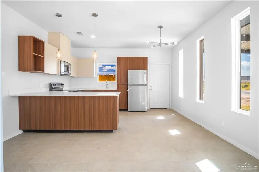 409 Onyx Drive, Edinburg, TX 78541 - Image #2