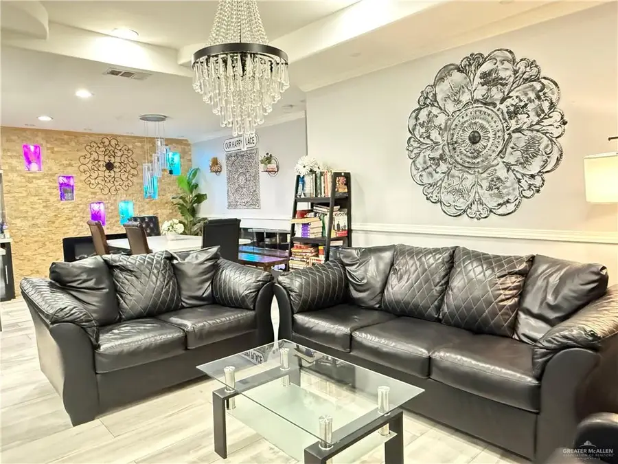 1718 E Mcintyre Street, Edinburg, TX 78542 - Image #2