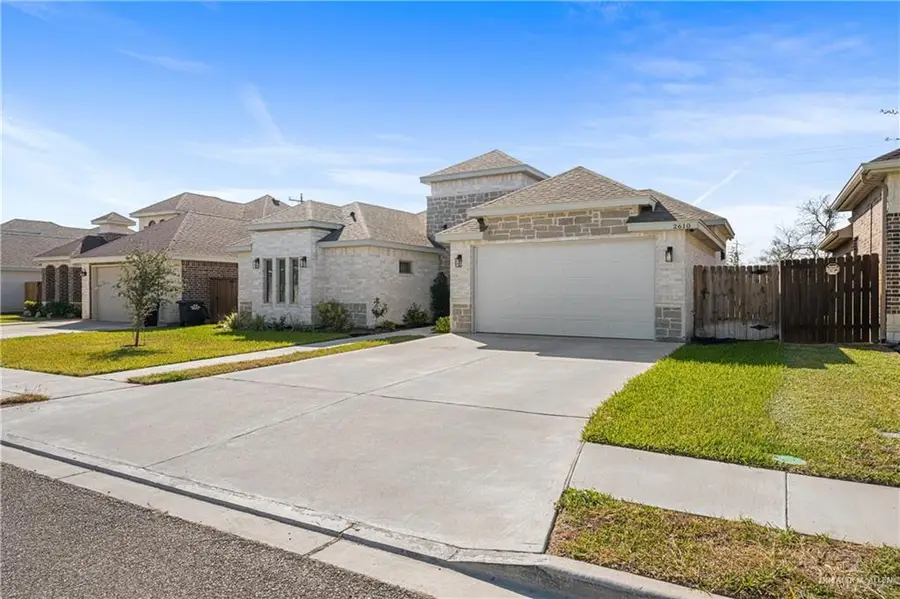 2610 E Bella Vista Avenue, Alton, TX 78573 - #2