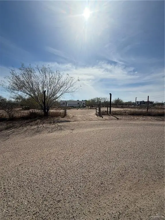 816 El Toro Road, Sullivan City, TX 78595 - #2