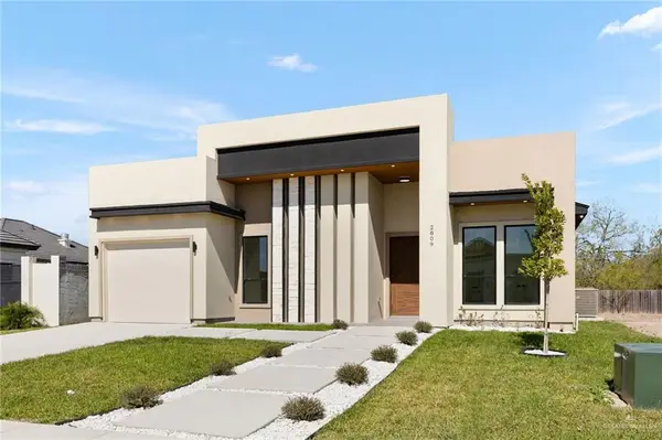 2809 E Zarzamora Avenue, Hidalgo, TX 78557