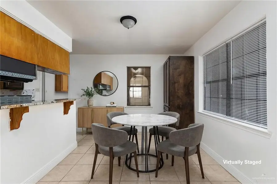 653 W Main Avenue, Raymondville, TX 78580 - #3