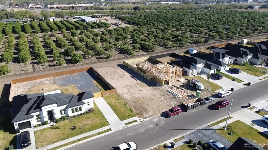 1421 W Dawes Avenue, Alton, TX 78573 - #3