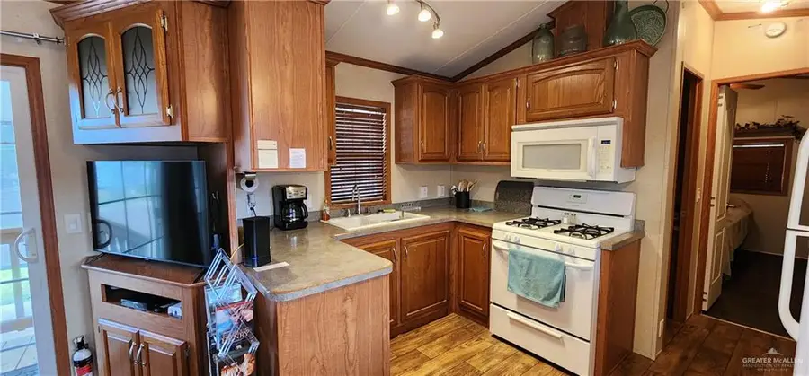 315 Starling Circle N, Palmview, TX 78572 - Image #2