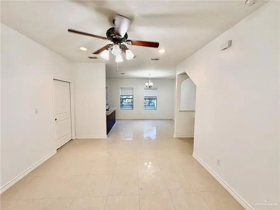 2102 Colorado Street, Mission, TX 78572 - #3