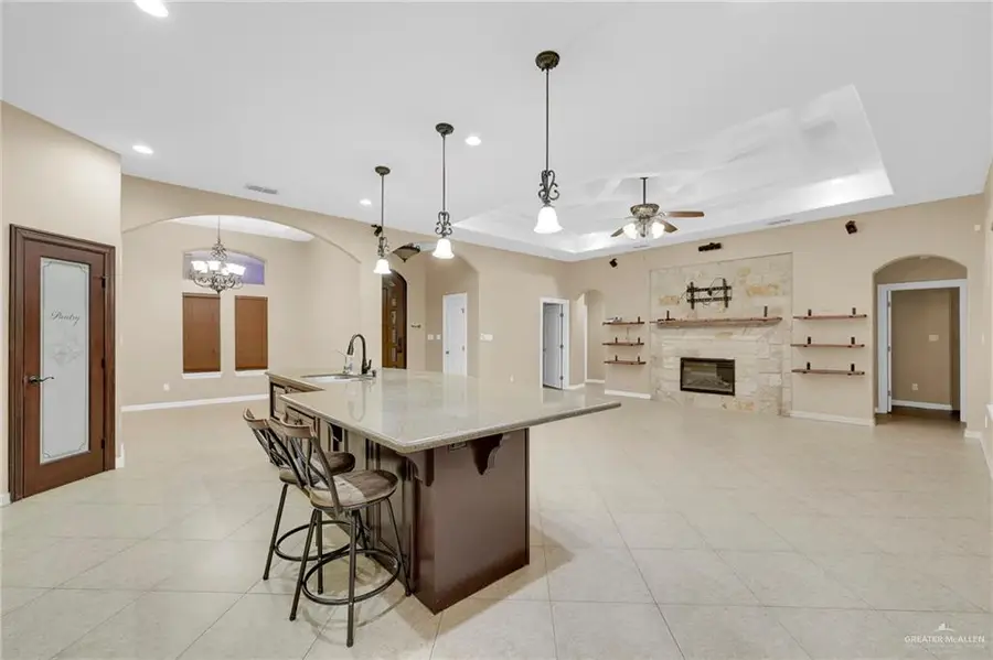 1605 E 30th Street, Mission, TX 78574 - #3