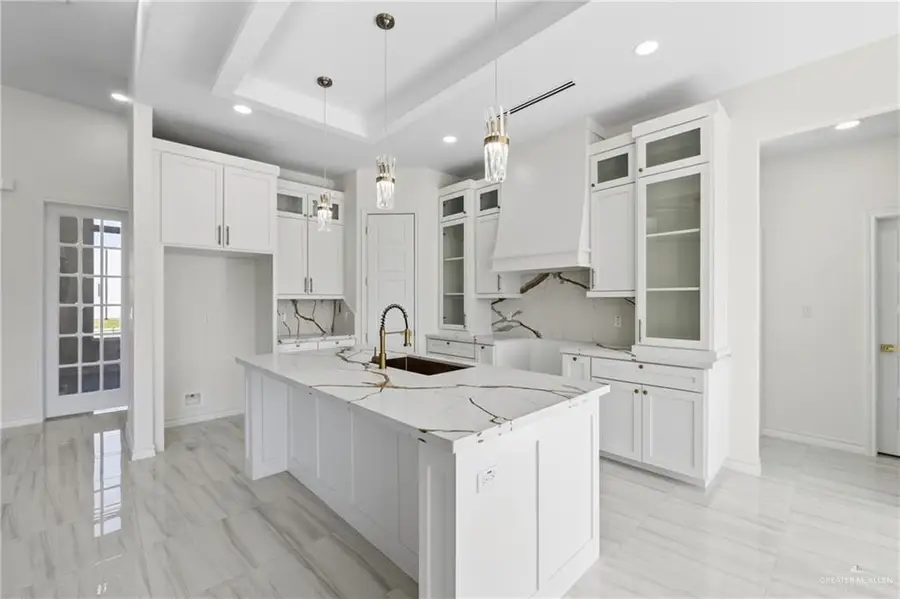 3005 N Rosalinda Lane, Edinburg, TX 78542 - #3