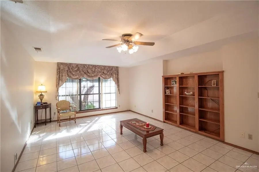 1419 Leo Street, Mission, TX 78572 - Image #2
