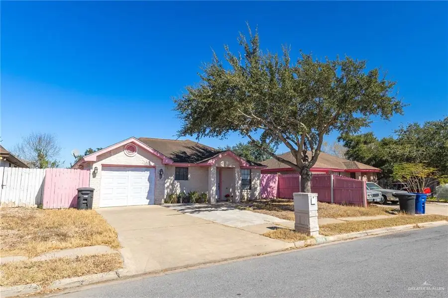 3504 Rosalva Avenue, McAllen, TX 78503 - Image #2