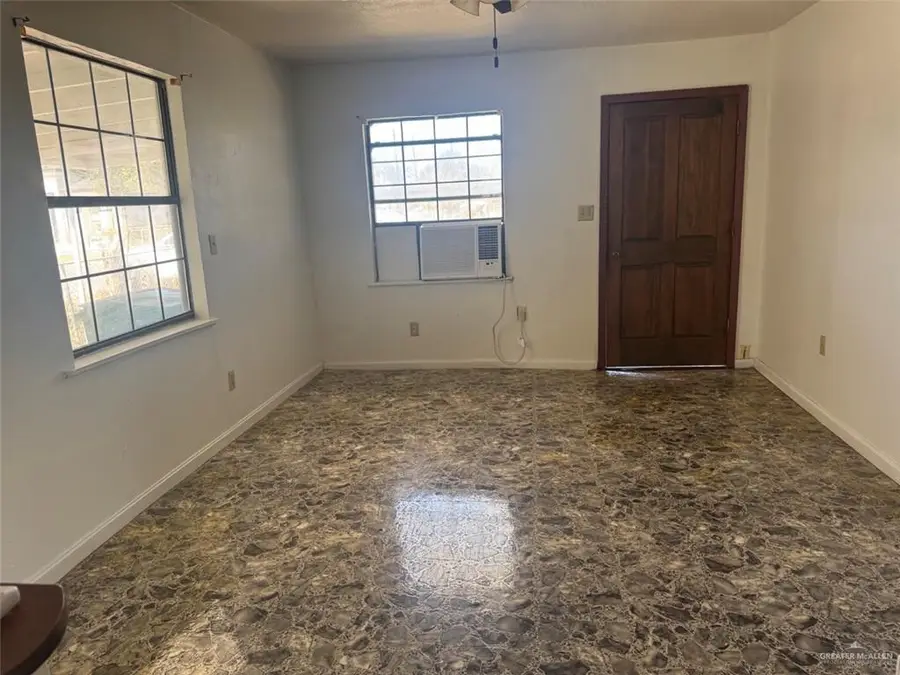 310 E Hawk Avenue E, Pharr, TX 78577 - #3