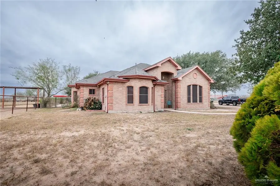 19305 Buck Fawn Drive, Edinburg, TX 78542 - Image #3
