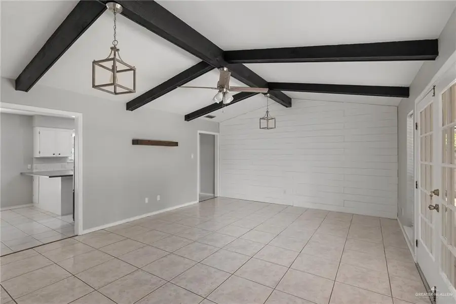 1404 Nightingale Avenue, McAllen, TX 78504 - Image #2