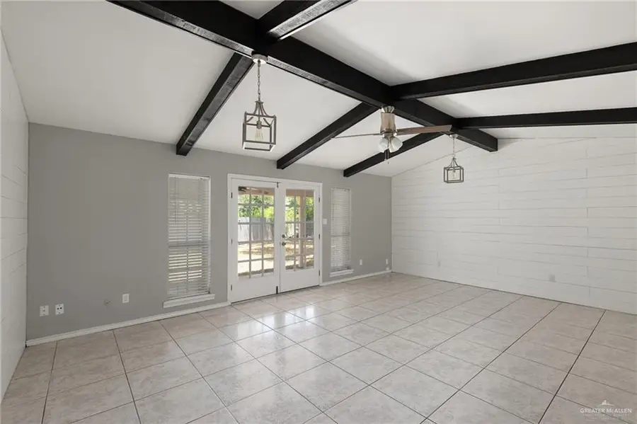 1404 Nightingale Avenue, McAllen, TX 78504 - Image #3