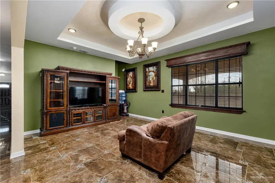 1225 Veronica Street, Weslaco, TX 78596 - Image #3