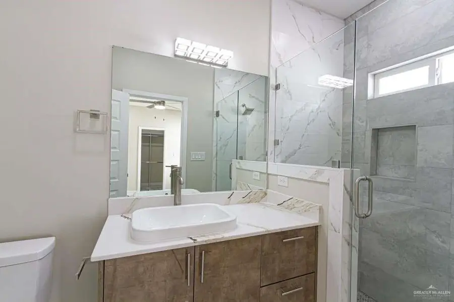 501 N Emerald Avenue, Edinburg, TX 78541 - #3