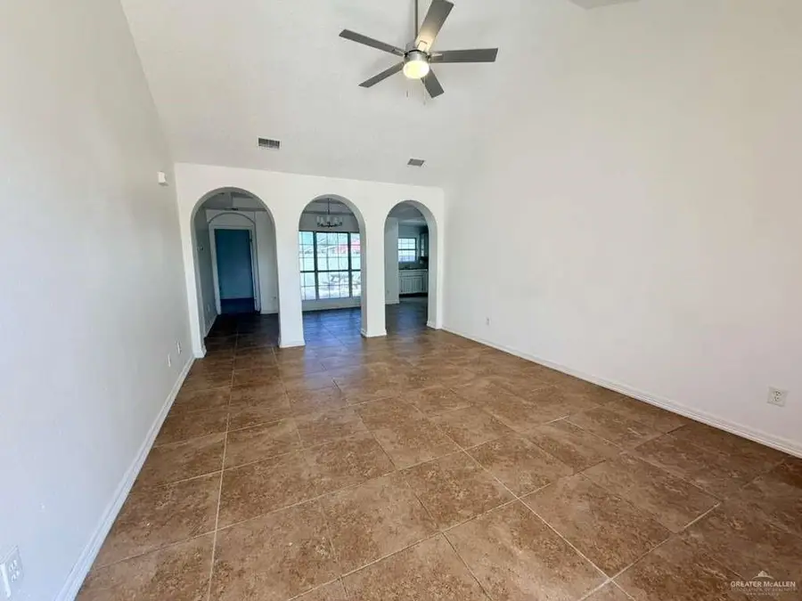 6209 S Venus Lane, Pharr, TX 78577 - #2