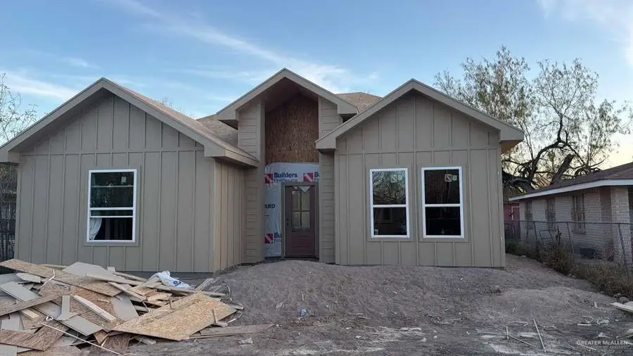 2113 Cortez Avenue, McAllen, TX 78503 - #3