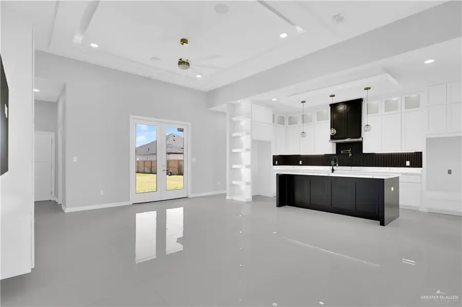 8110 N 49th Lane, McAllen, TX 78504 - #3