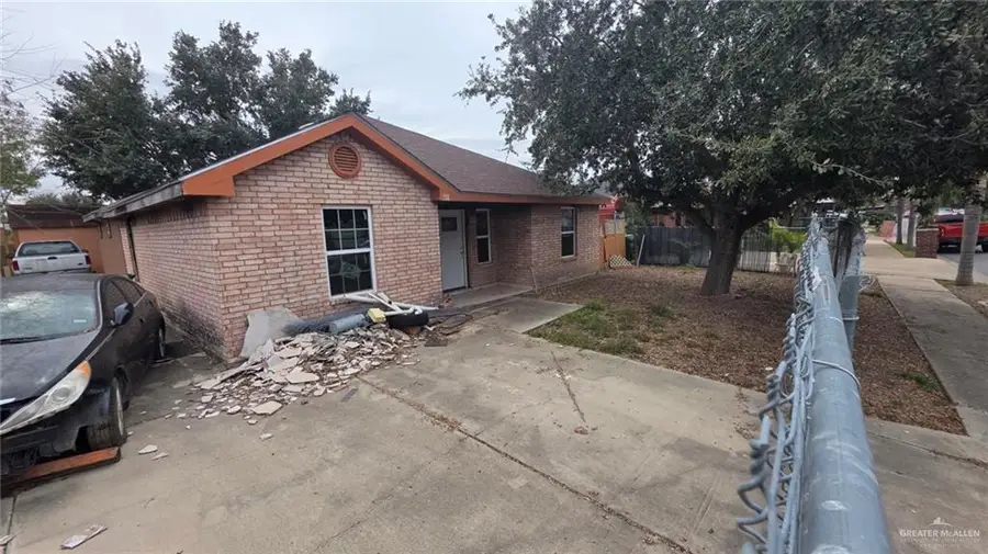 801 W Dipper Avenue, Pharr, TX 78577 - #2