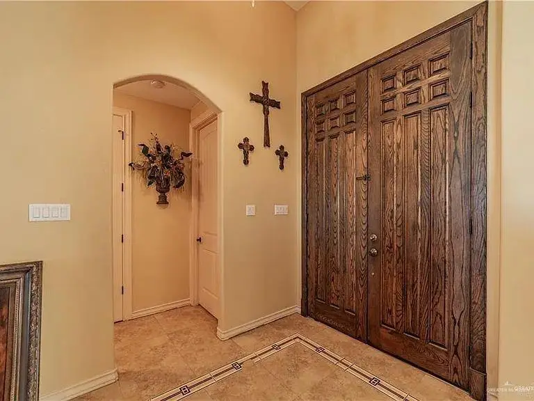 1305 Keeton Avenue, McAllen, TX 78503 - #2