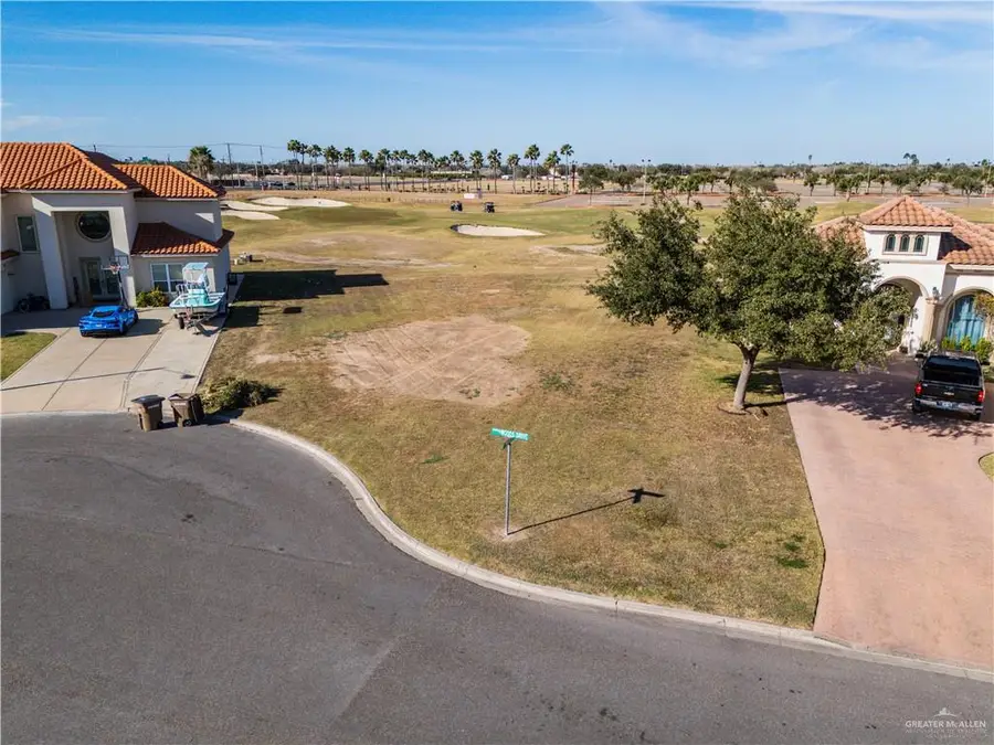 2601 Woods Drive North Drive, Edinburg, TX 78542 - #2