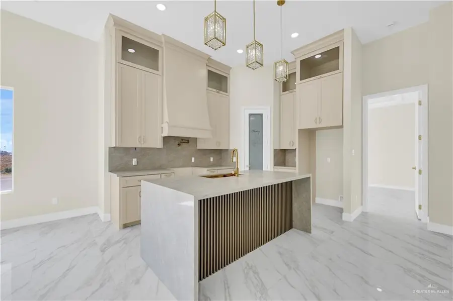 5701 N Rayo Del Sol, Edinburg, TX 78542 - #2