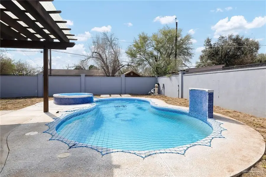 311 W 9th Street, San Juan, TX 78589 - #3