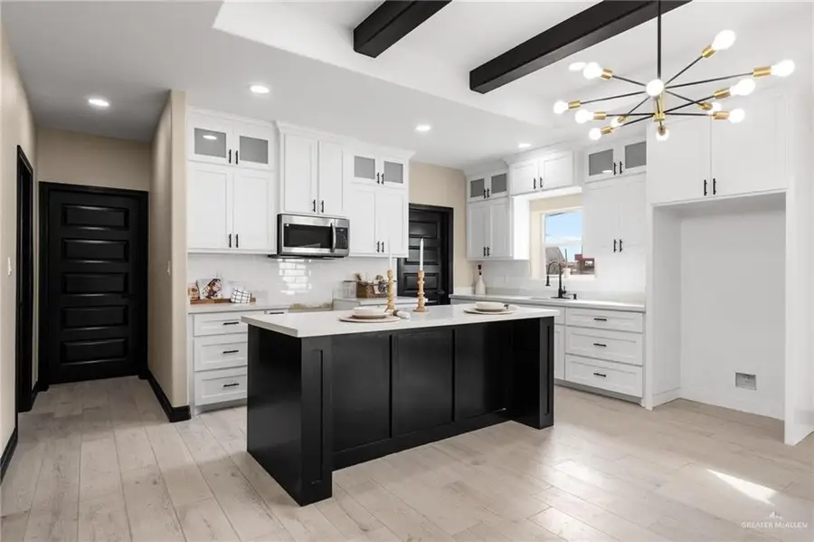 712 E Ricky Crossland, Elsa, TX 78543 - #2