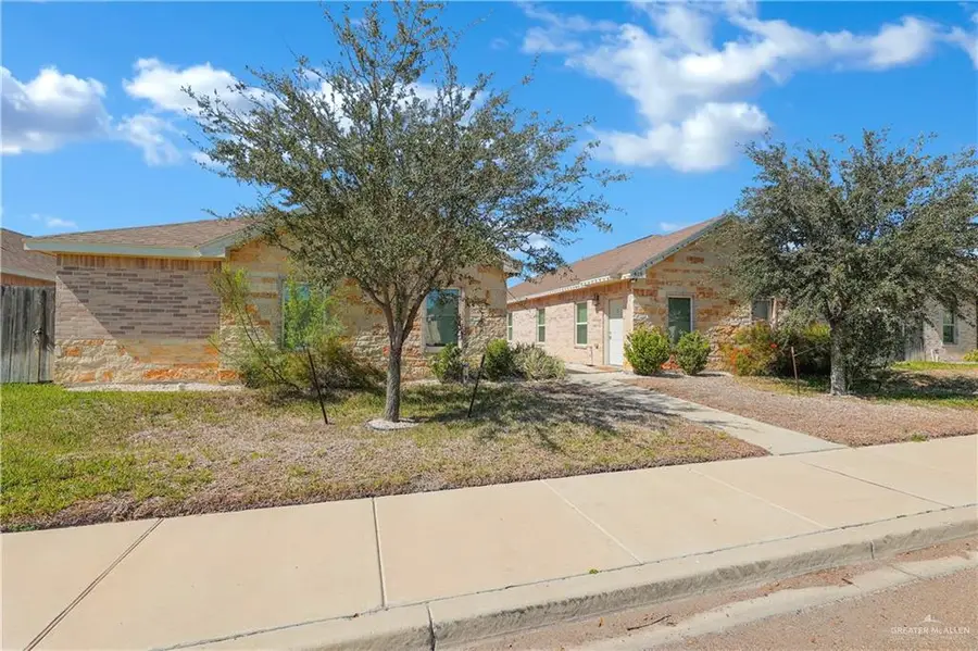 419 Carlisle Avenue, Edinburg, TX 78539 - #3