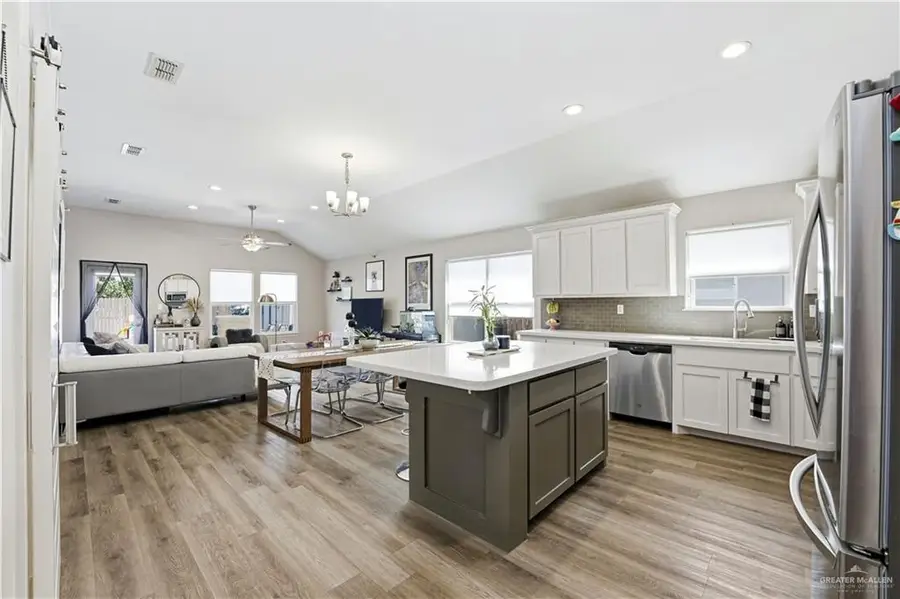 403 S Viento Dorado Street, Mission, TX 78572 - #2