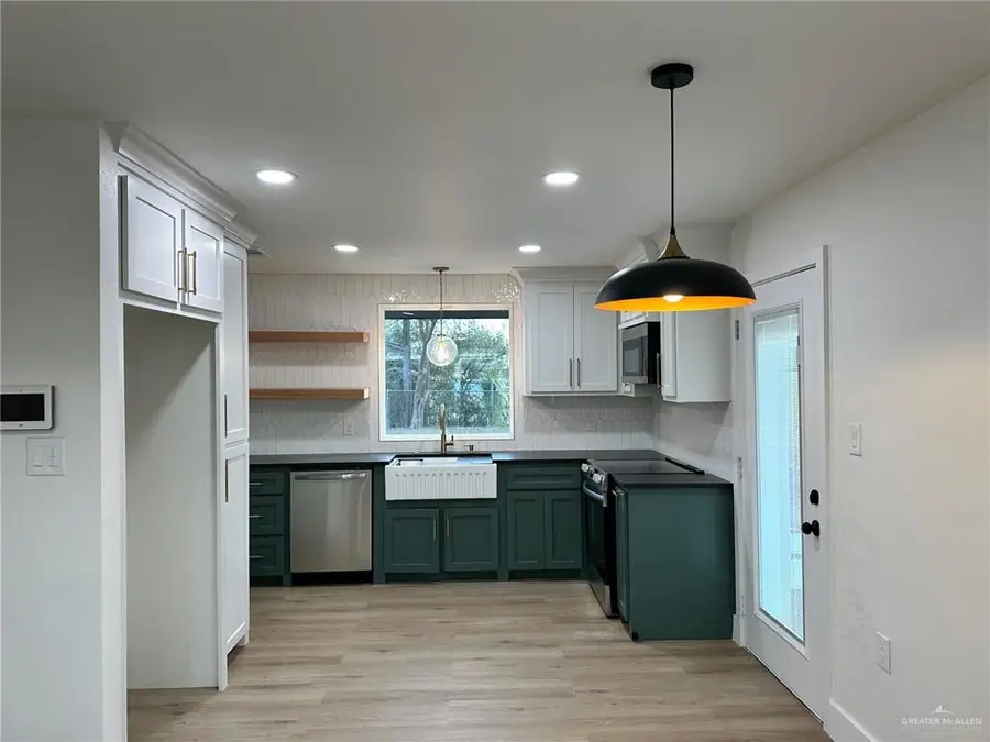 413 Aldrin Street, Donna, TX 78537 - #2