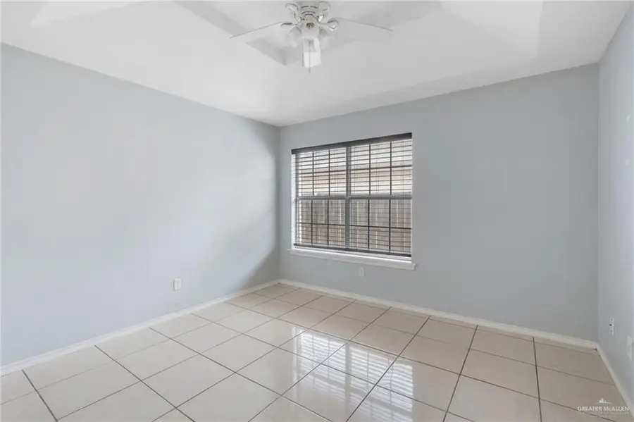3105 Indian Hills Avenue, McAllen, TX 78504 - #3