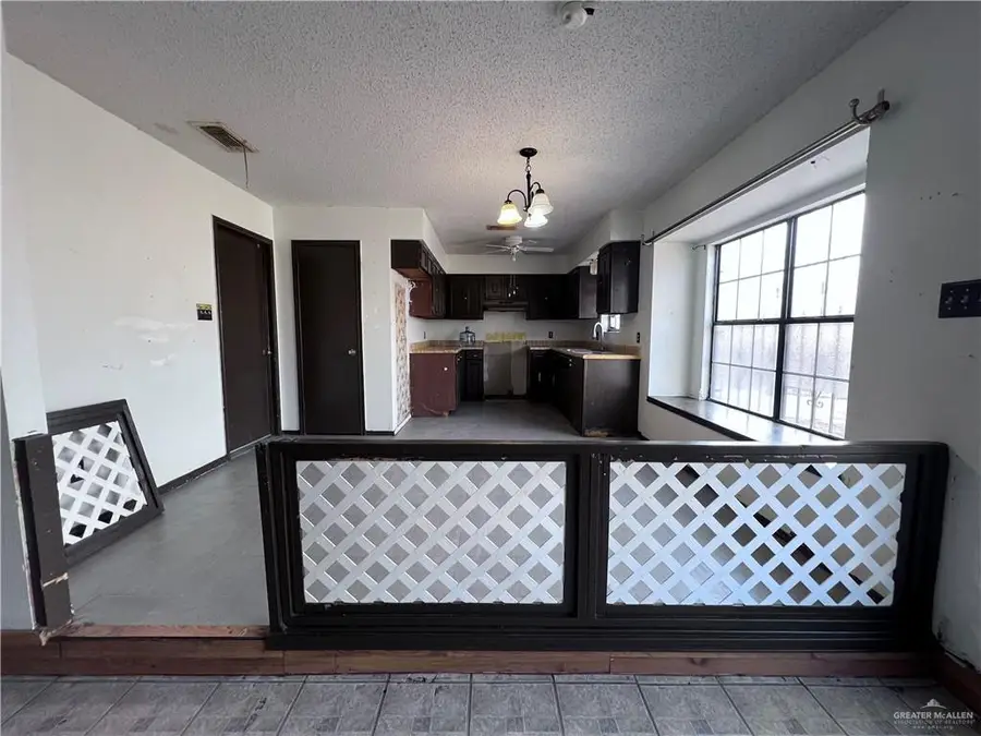 2008 Japonica Avenue, McAllen, TX 78501 - #3