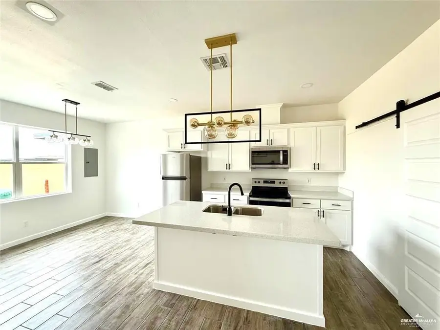 5401 N Crown Point, Pharr, TX 78577 - #3